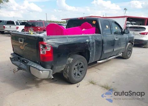 2013 Chevrolet Silverado 1500 Ls from USA, damaged, VIN 1GCRCREAXDZ412108